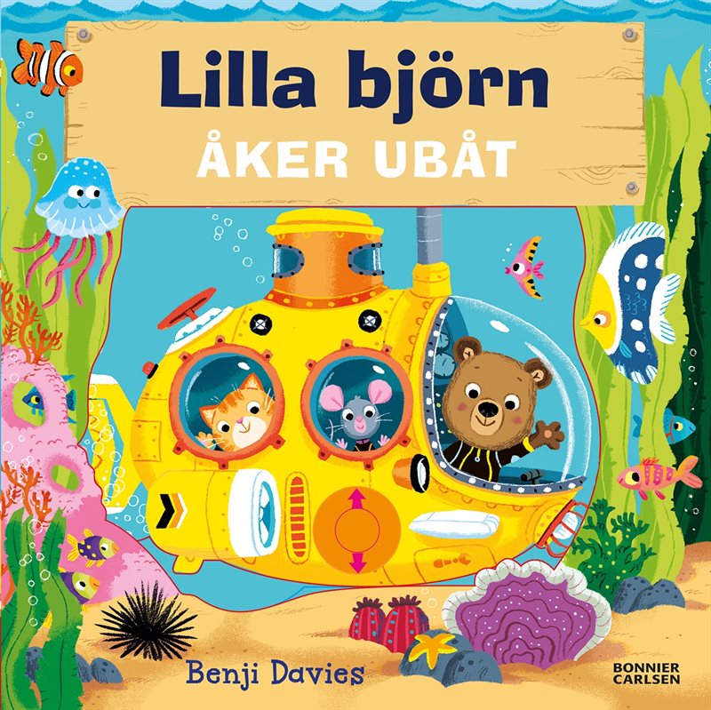 Lilla björn åker ubåt