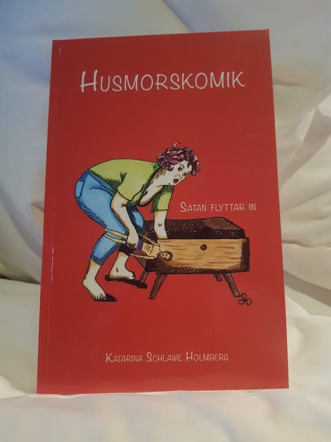 Husmorskomik : satan flyttar in